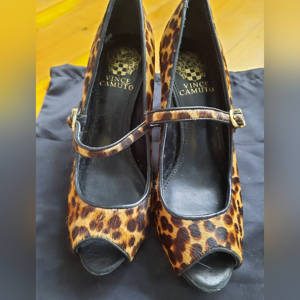 Vince Camuto leopard horsehair peep toe high heels